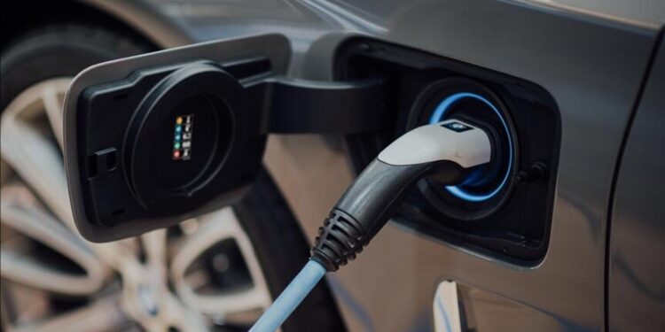 Yeni Düzenleme ile Elektrikli Araç Şarj Tarifesi Değişiyor