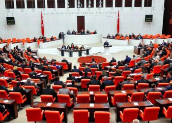 Bütçe Görüşmeleri Son Durum: Emekli ve Öğrenci Teklifleri Reddedildi