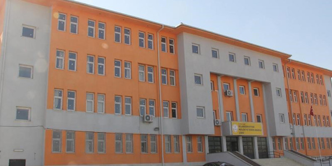 Cizre Öğretmen Taciz İddiası Sonrası Eğitimcilerden Sert Tepki